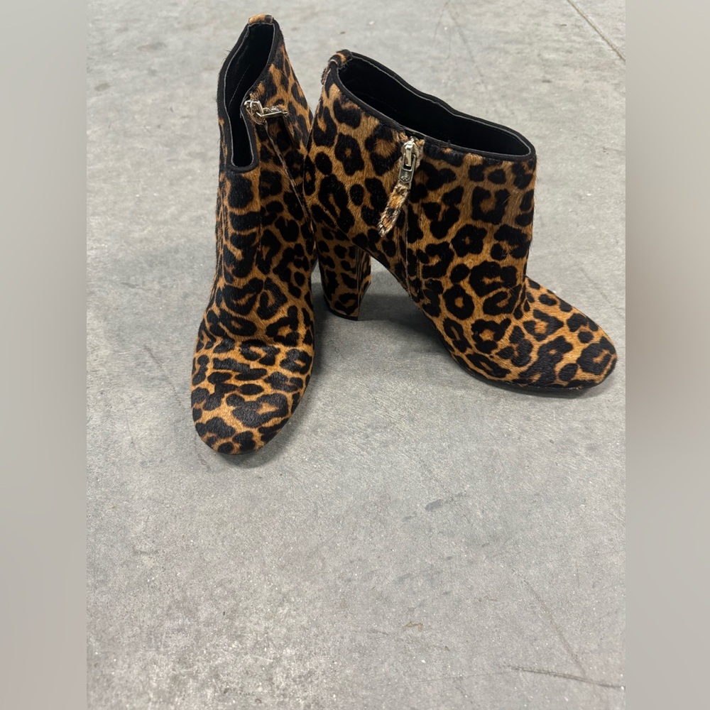 Sam Edelman leopard boots 8.5